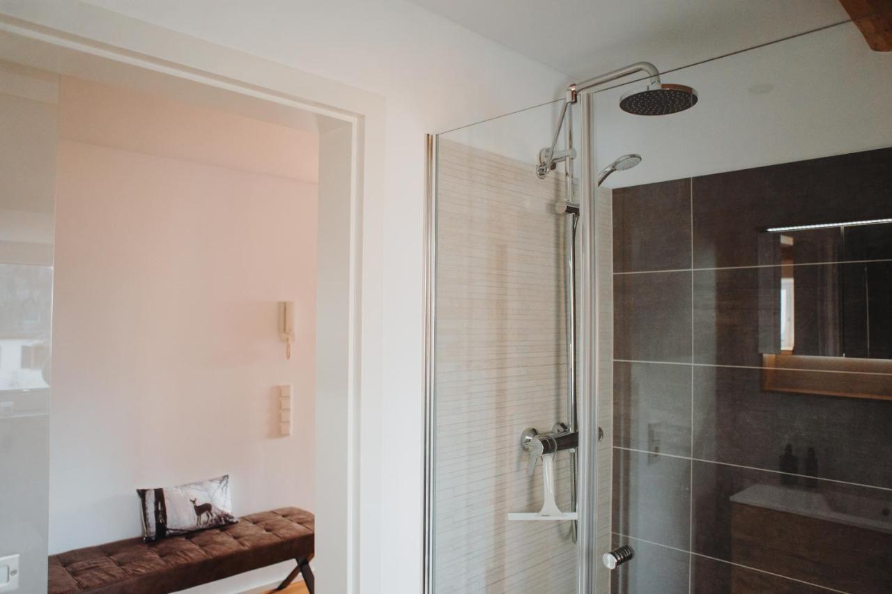 Appartement "Reh"-Sidenz Moselschleife à Leiwen Extérieur photo